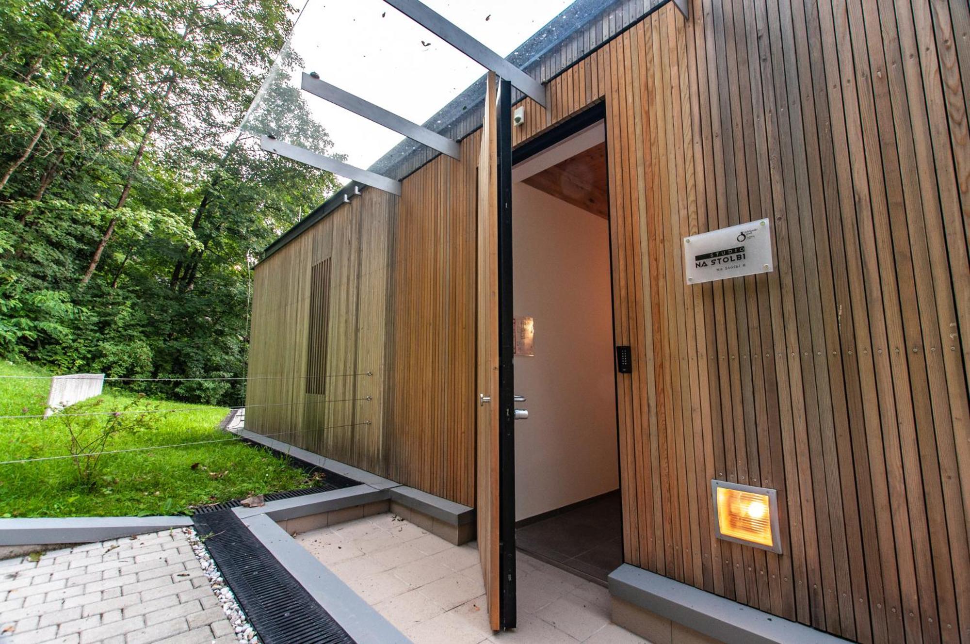 Studio Na Stolbi Liubliana Exterior foto